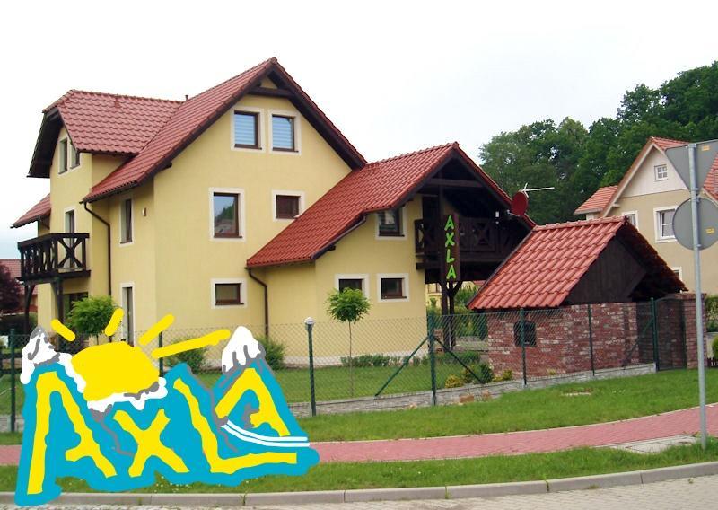 Willa Axla Z Weranda Ogrodem I Parkingiem Kudowa Zdroj Ngoại thất bức ảnh